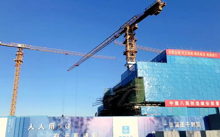 智能领航 | 8827太阳集团塔机助建雄安智慧城市产业园